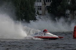 华体会登录入口-世界青少年水上漂流锦标赛激烈比拼，勇气与速度的较量，青少年水上竞技