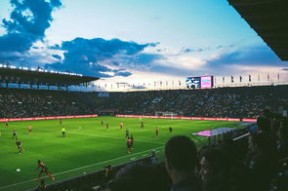 华体会app注册-世俱杯裁判争议不断，比赛结果引发讨论，世俱杯2022